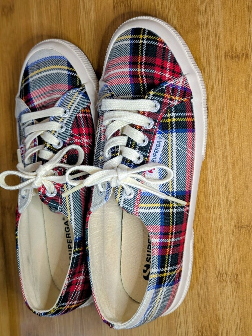 Superga Tennis Shoes Wmns Sz 8 Mens 6.5 Sneakers Red Tartan Plaid *Worn Once*